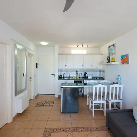 Parque Cattleya Tenerife 美洲海滩